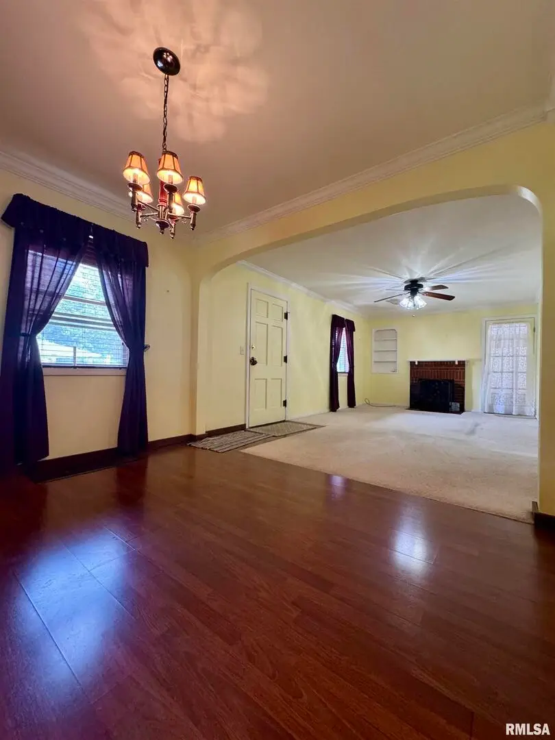 215 S Jackson Street, Harrisburg, IL 62946 - Image #3