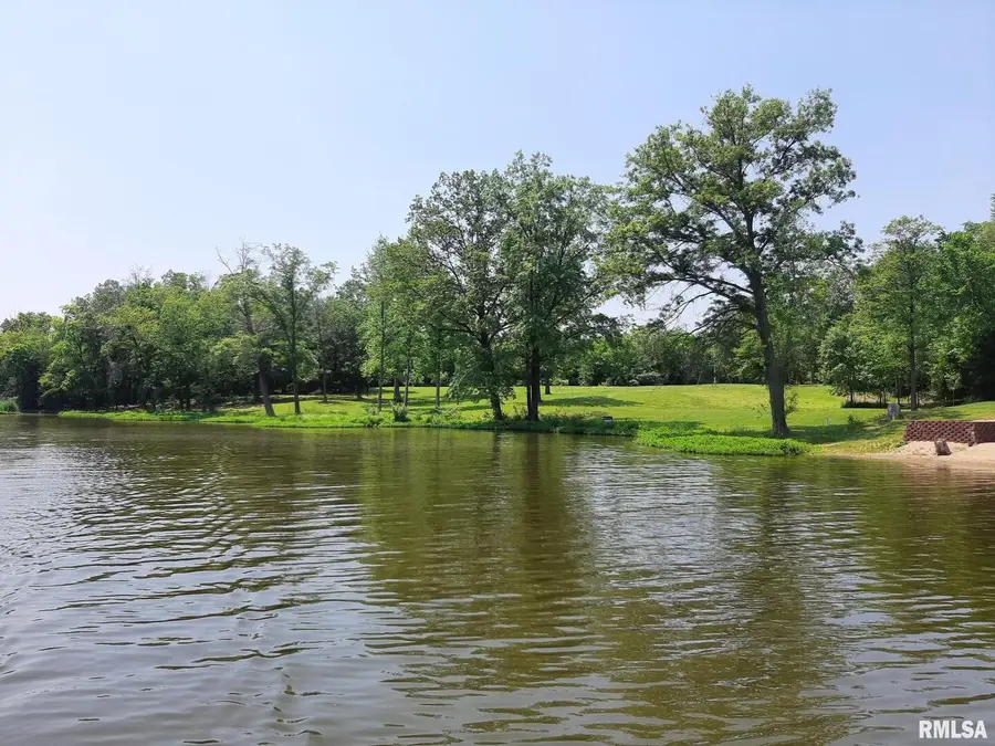 000 Gierten Road, Centralia, IL 62801 - Image #3