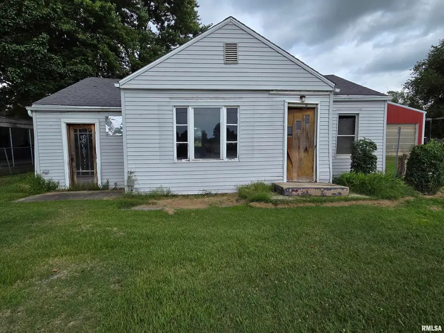 2320 W Main Street, Salem, IL 62881 - Image #2
