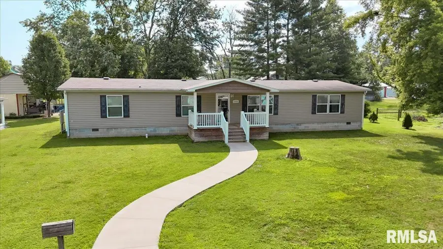 1006 S Land Street, Harrisburg, IL 62946 - Image #2