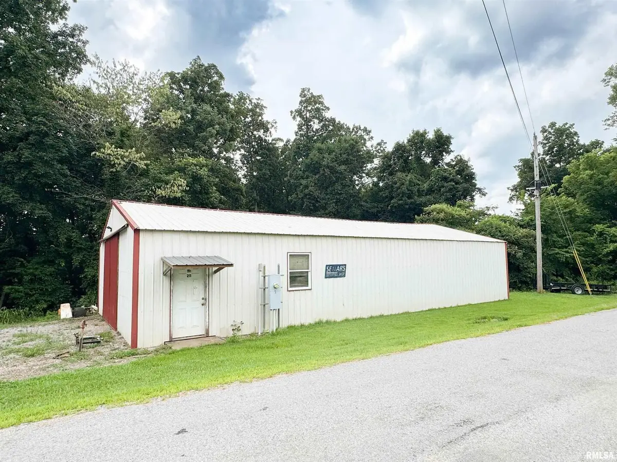 211 Spring Street, Dongola, IL 62926 - Image #1