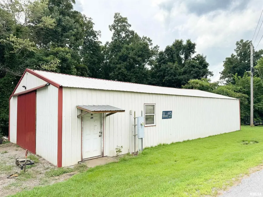 211 Spring Street, Dongola, IL 62926 - Image #2