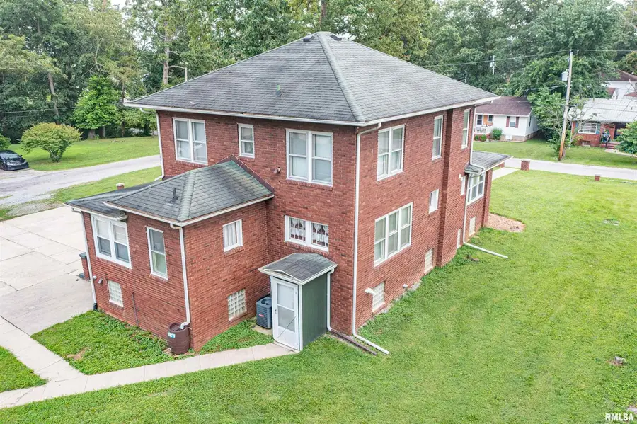 1800 Franklin Avenue, Mount Vernon, IL 62864 - Image #3