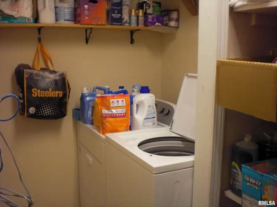 500 S Washington Street, De Soto, IL 62924 - Image #3