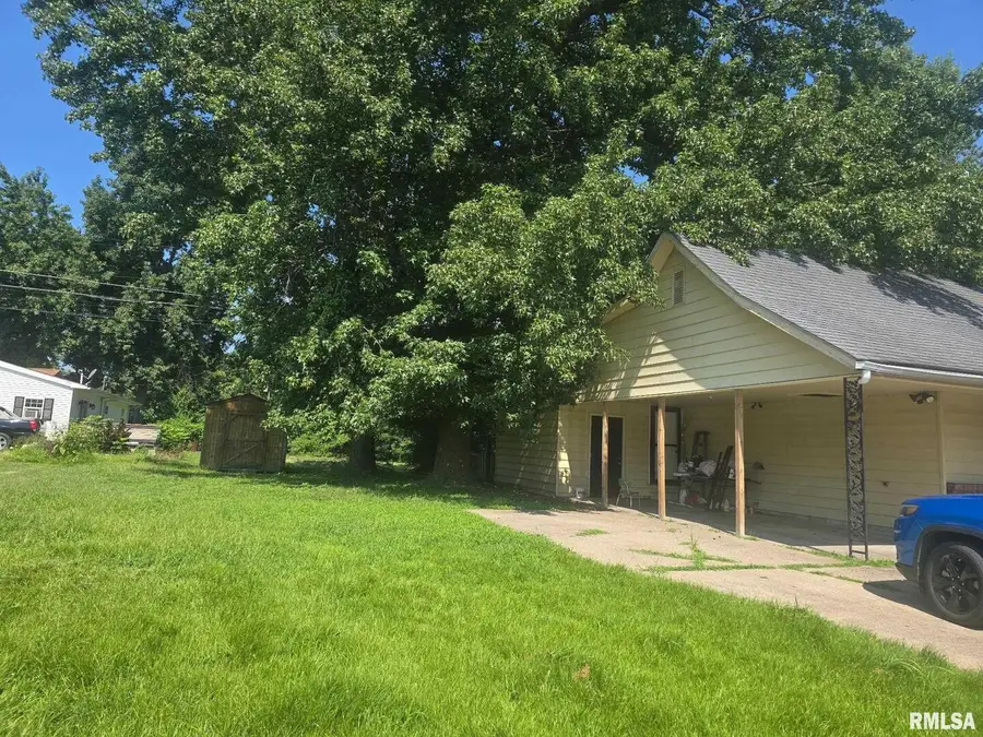 419 N 21st Street, Herrin, IL 62948 - Image #2