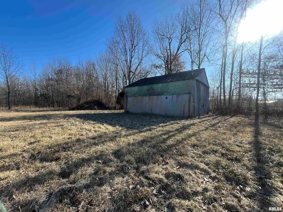 000 Butler Street, Metropolis, IL 62960 - Image #2