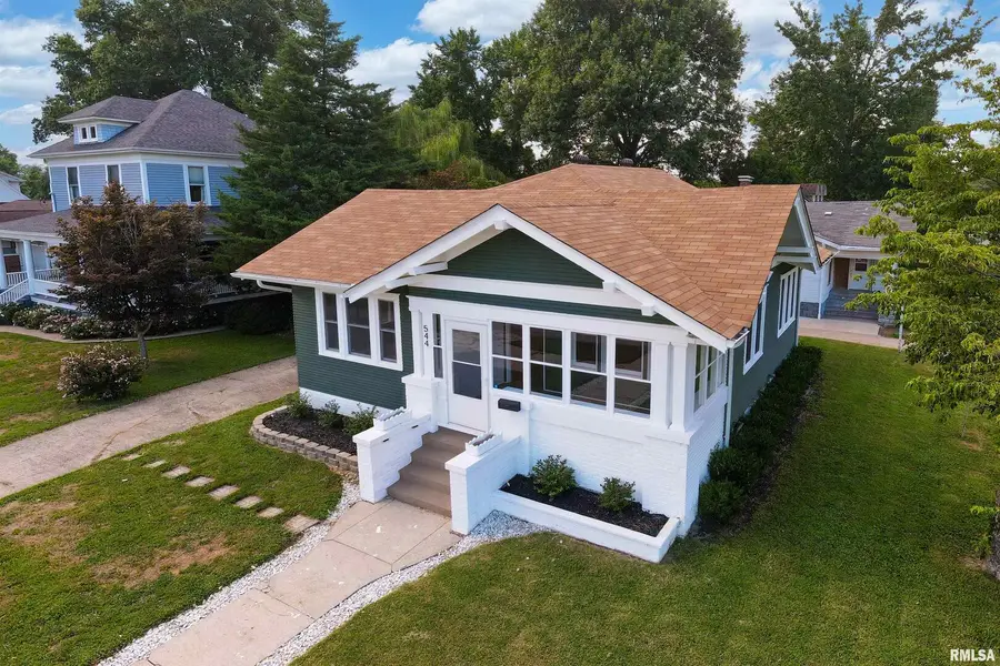 544 E Main Street, Du Quoin No 8, IL 62832 - Image #3