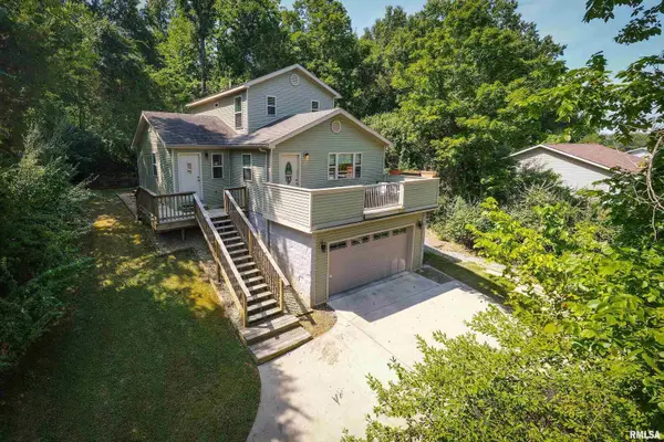 701 E Campus Drive, Carbondale, IL 62901