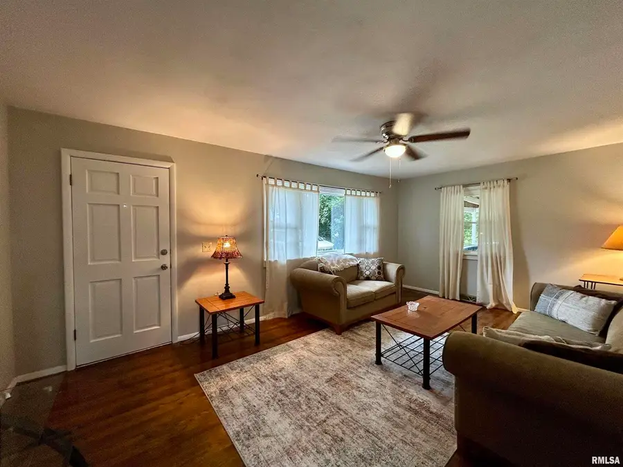 1275 E Park Street, Carbondale, IL 62901 - Image #3