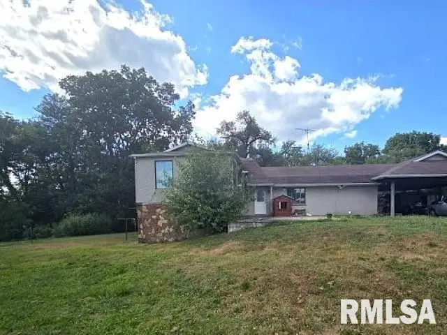 16514 E Fairfield Road, Mount Vernon, IL 62864 - #1