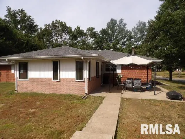 736 N Mill Street, Carrier Mills, IL 62917 - Image #3