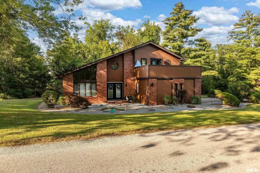 183 Heritage Road, Carbondale, IL 62903 - Image #2