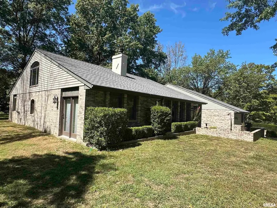 2381 Logan Street, Murphysboro, IL 62966 - Image #3