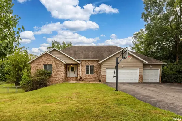 186 Bonnie Brae Road, Carbondale, IL 62901