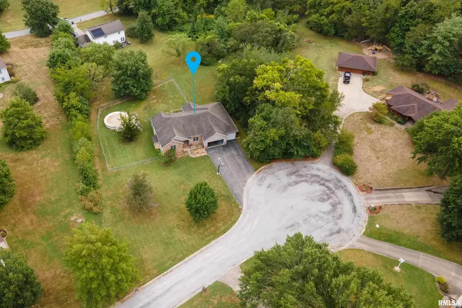 186 Bonnie Brae Road, Carbondale, IL 62901 - Image #3