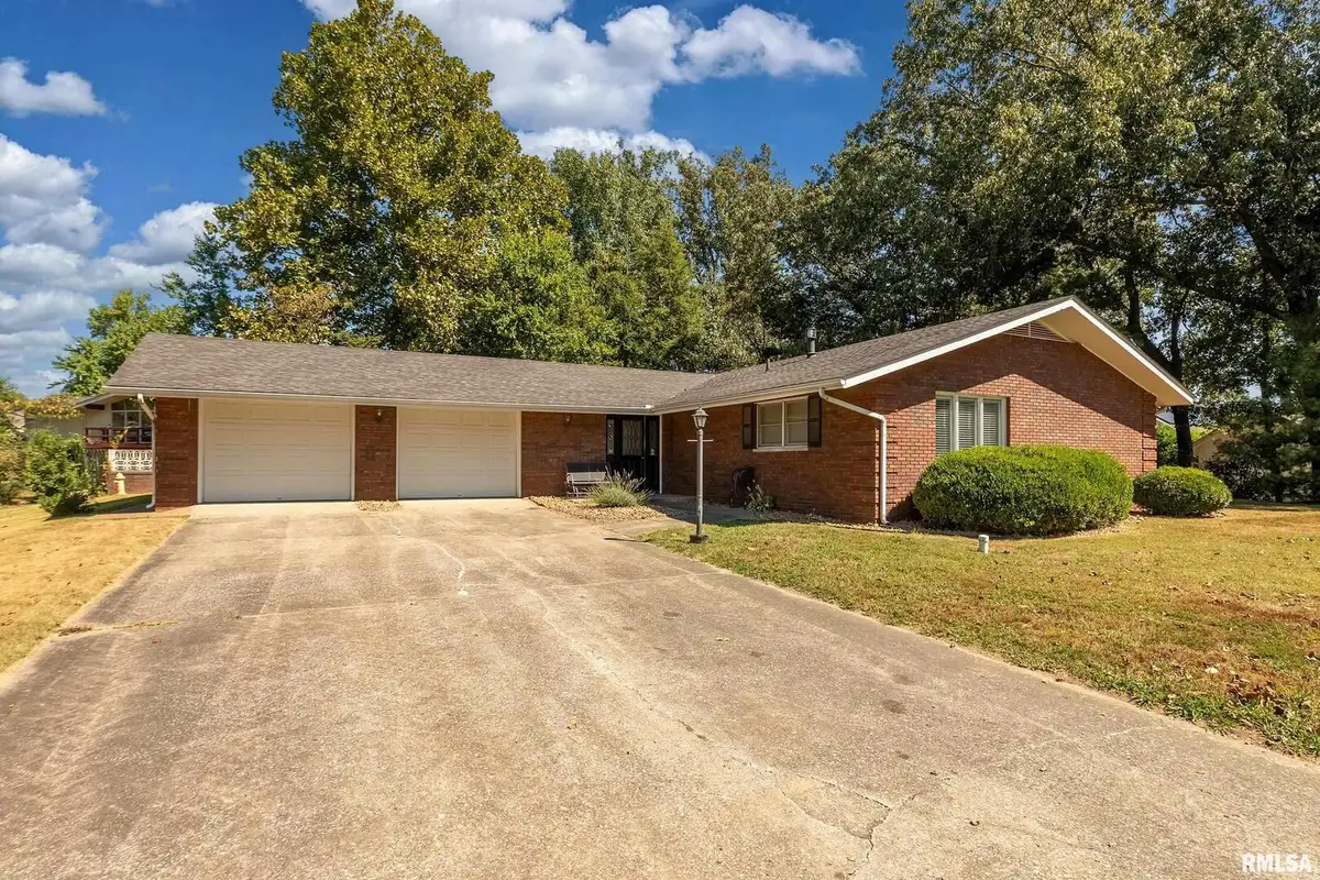 30 Red Bud Road, Harrisburg, IL 62946-5268 - Image #1