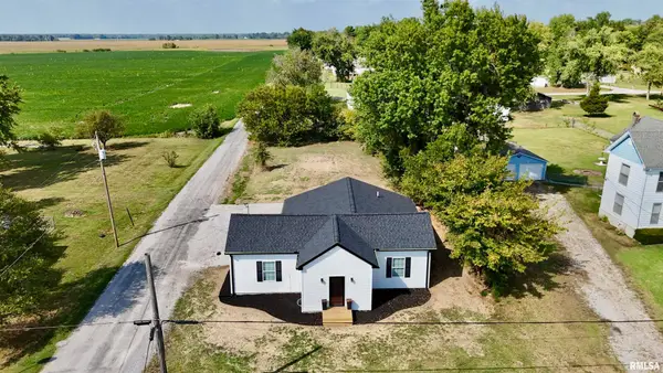 309 W Main Street, Ewing, IL 62836