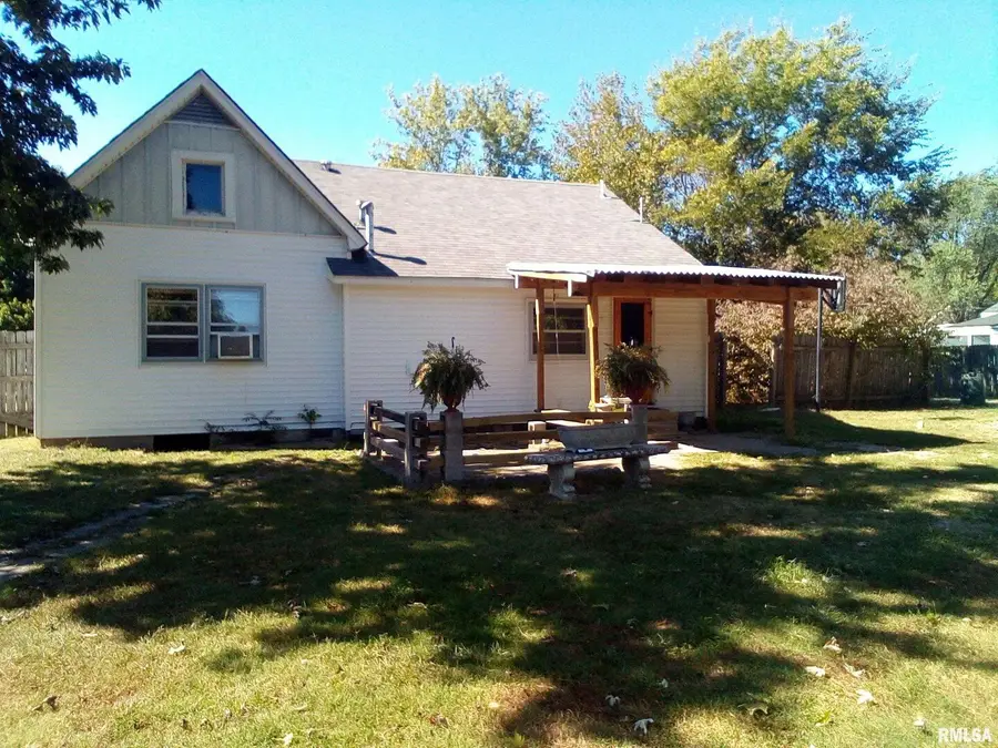 Address Withheld By Seller, Carterville, IL 62918 - Image #2