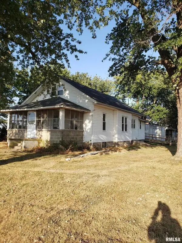 18018 State Route 127 Highway, Carlyle, IL 62231