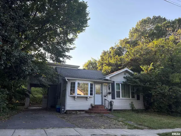 400 S Forest Street, Carbondale, IL 62901