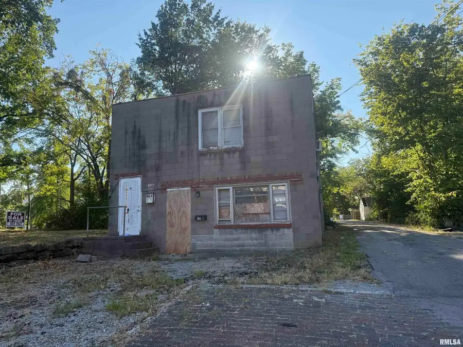 604 S Rawlings Street, Carbondale, IL 62901 - Image #2