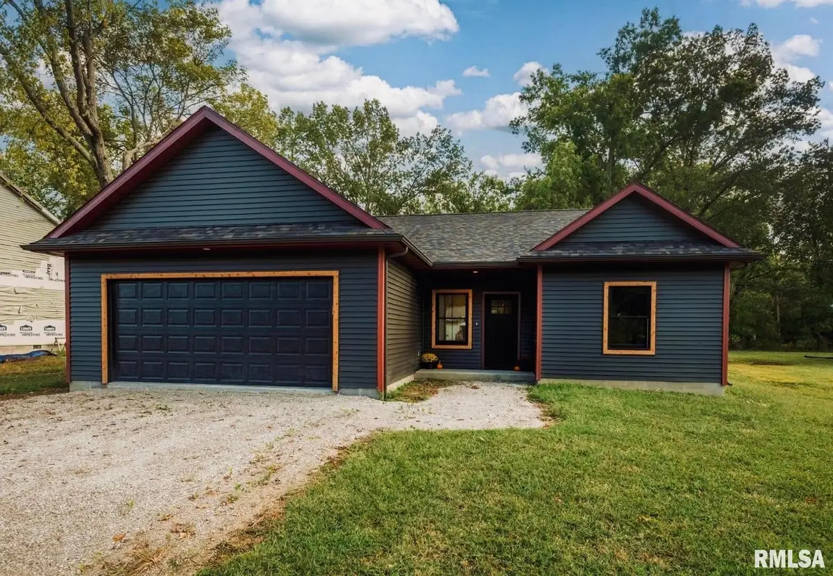 207 S Rowatt Street, Cambria, IL 62915 - Image #1