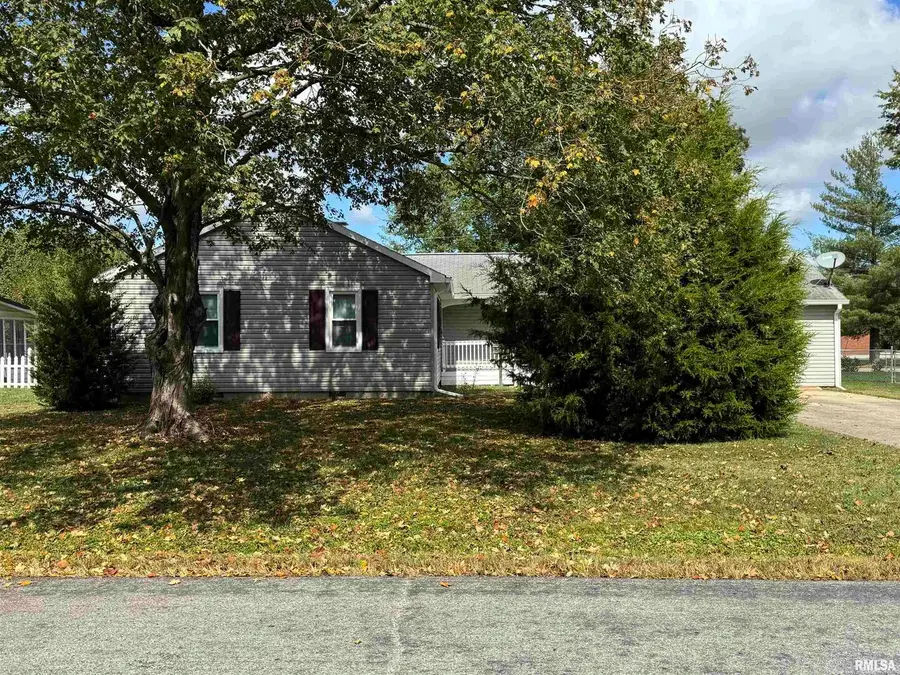 7 Holly Lane, Flora, IL 62839 - Image #3