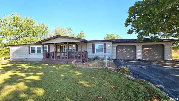 14228 Lake Of Egypt Road, Marion, IL 62959