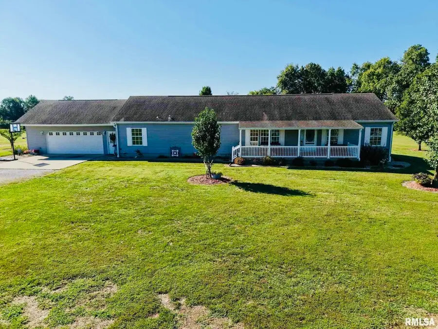 5197 E Emmerson City Road, Scheller, IL 62883 - Image #2