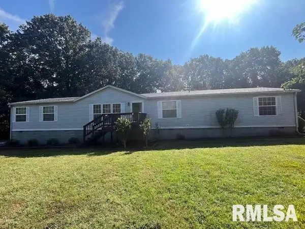 3106 N Stewart Lane, Marion, IL 62959