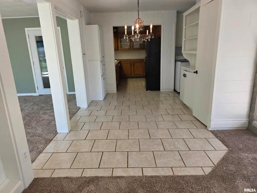 32 Circle Drive, Centralia, IL 62801 - Image #3