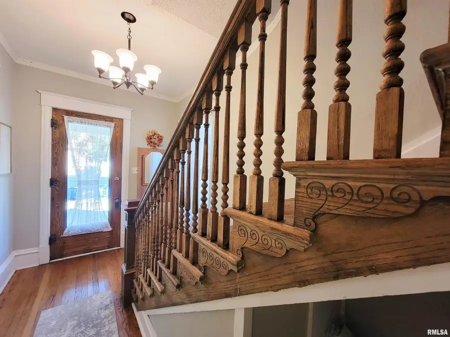 216 E 3rd Street, Flora, IL 62839 - Image #2