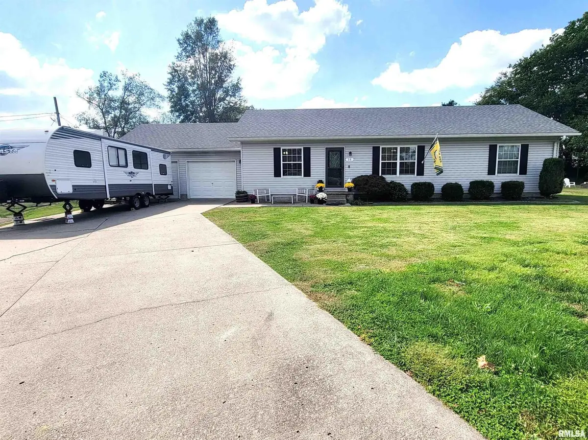 16 Stone Forge Pike, Flora, IL 62839 - Image #1