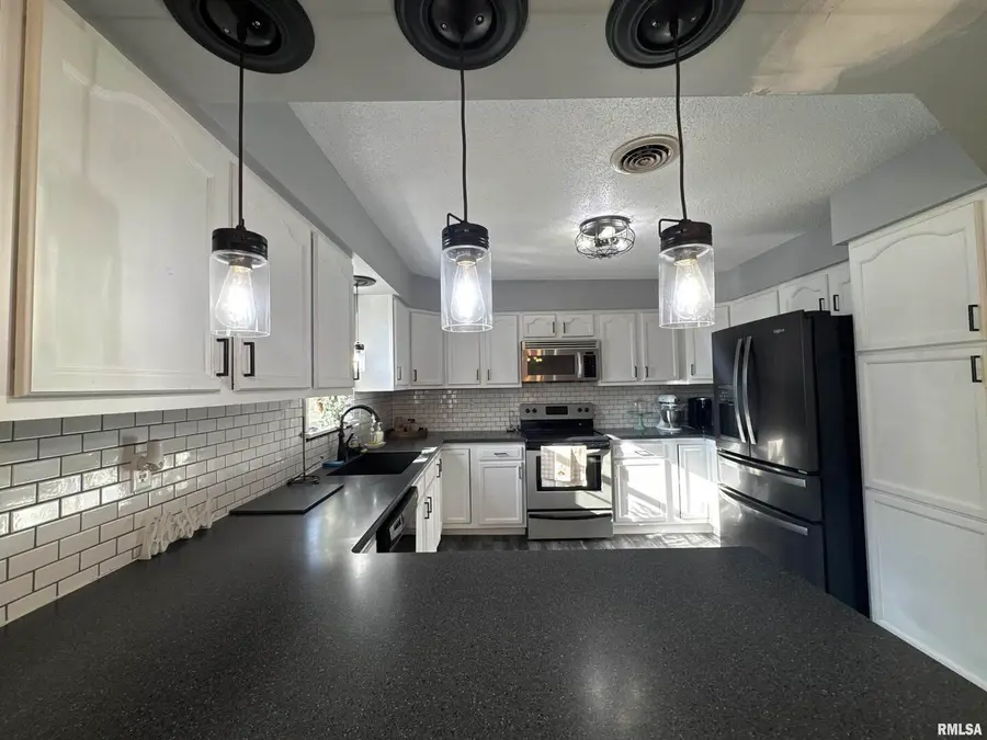 564 Pleasant Lane, Jonesboro, IL 62952 - Image #3