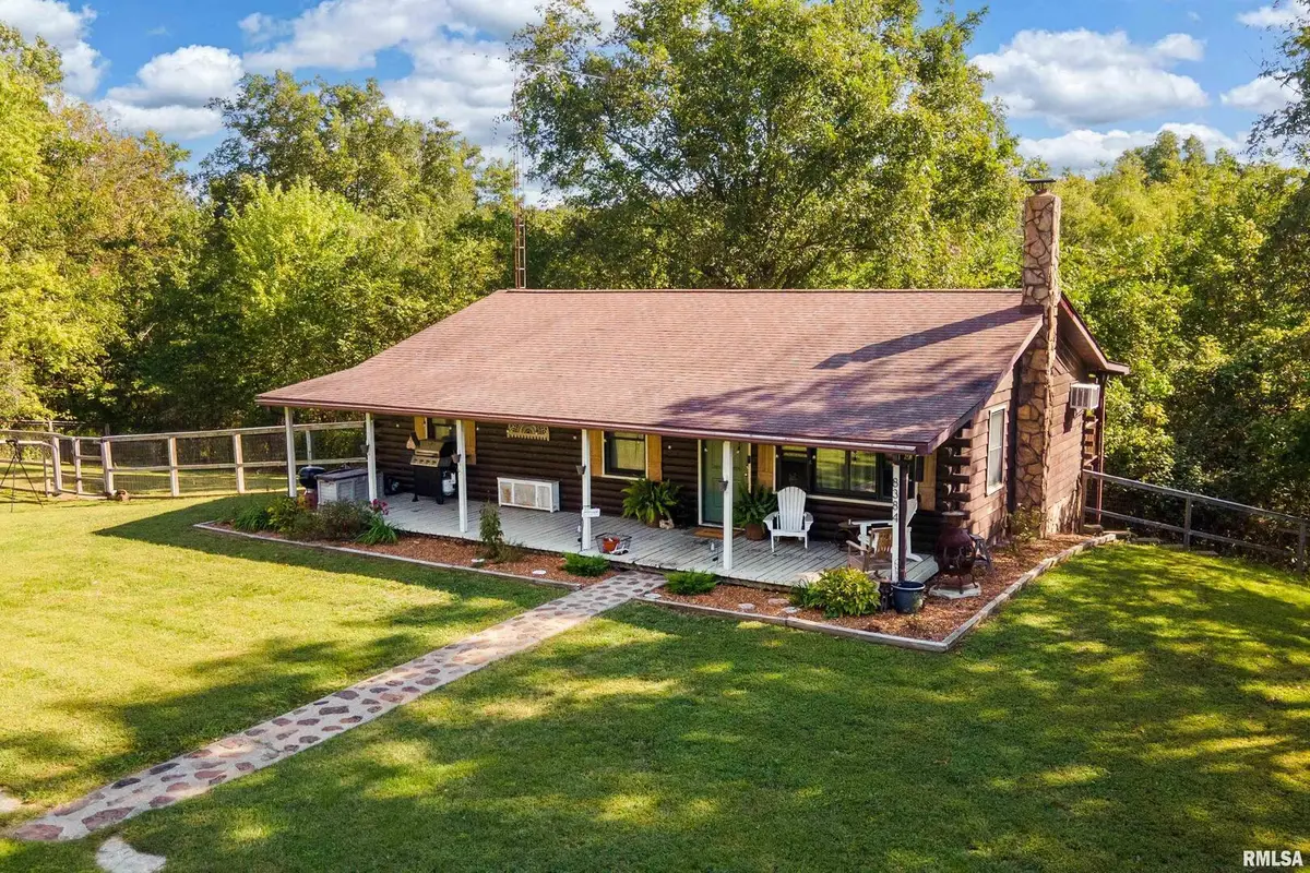 8384 Hickory Ridge Road, Murphysboro, IL 62966 - Image #1