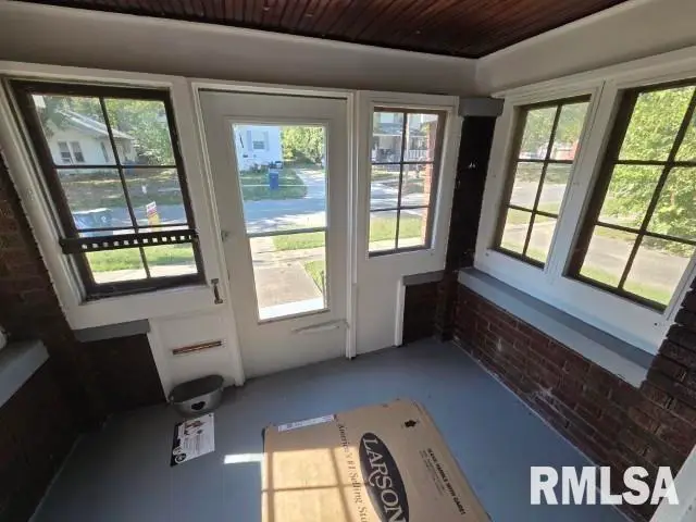 704 S 24th Street, Mount Vernon, IL 62864 - Image #2