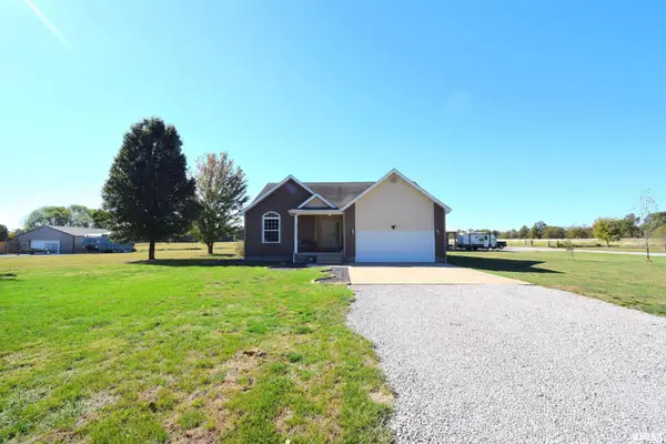 10341 N Puckett Lane, Mt Vernon, IL 62864