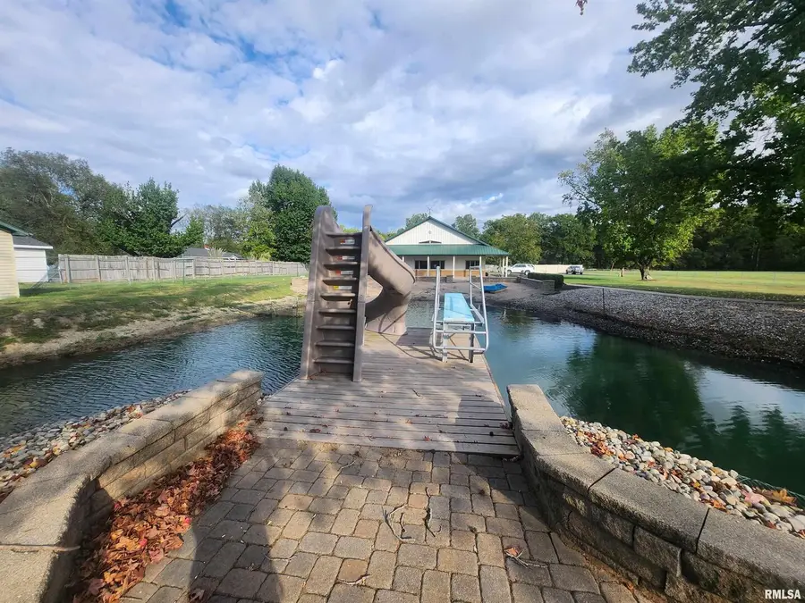 2878 Sunfield Road, Sunfield, IL 62832 - Image #2