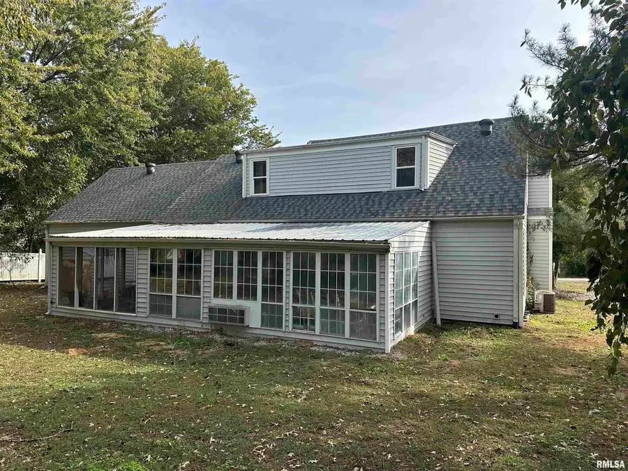 1307 Charles Street, Carterville, IL 62918 - Image #2