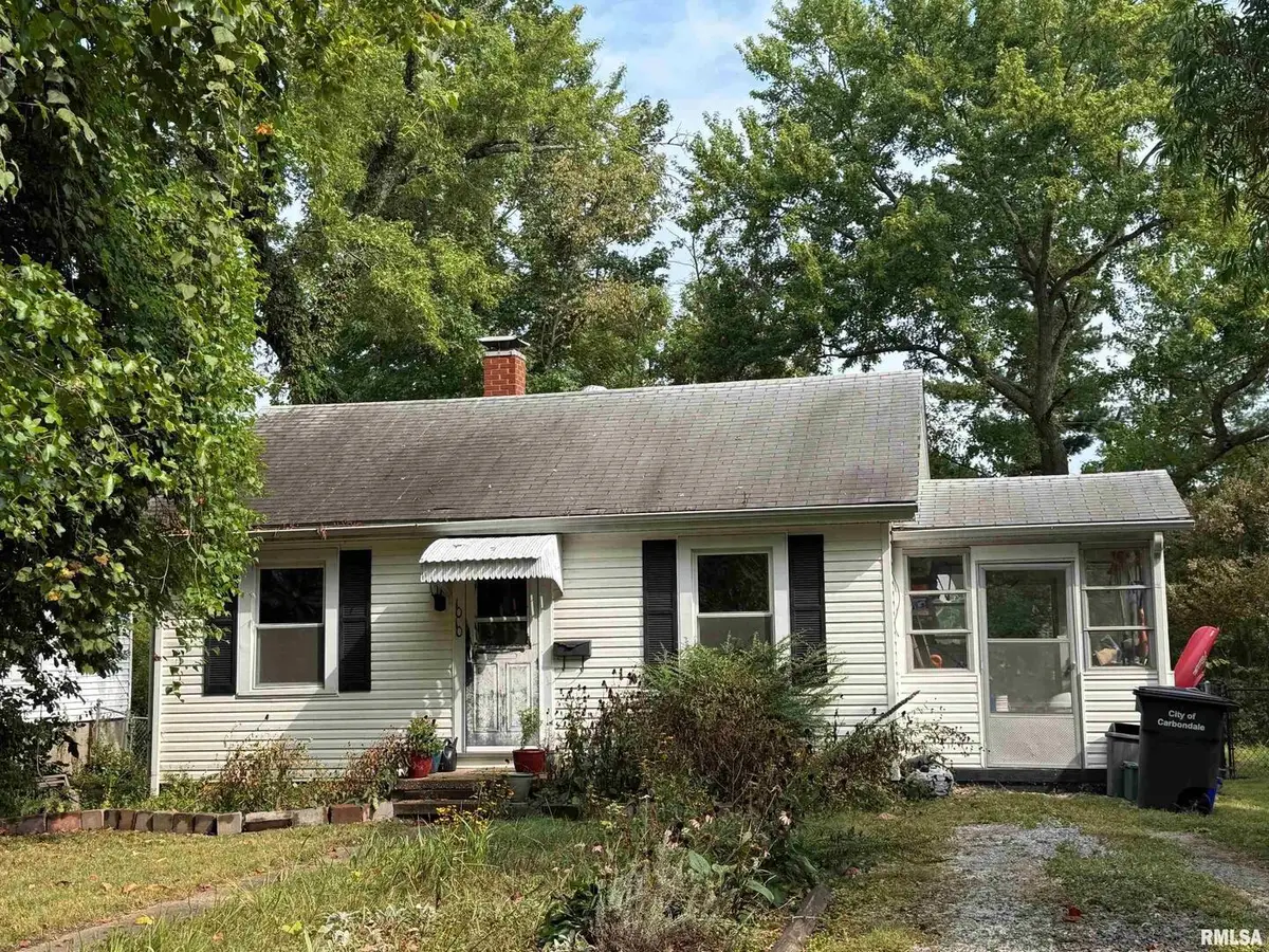 1010 W Walkup Avenue, Carbondale, IL 62901 - Image #1