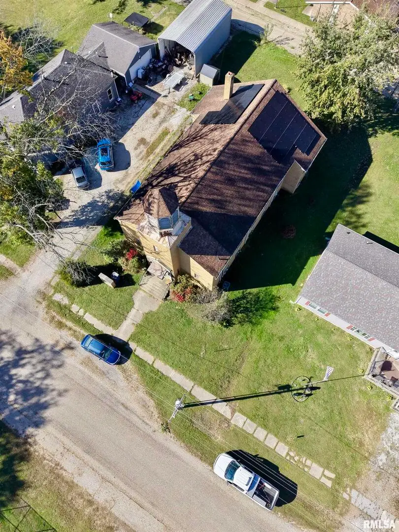 120 W Poplar Street, Noble, IL 62868 - #2