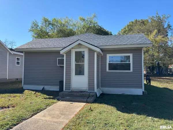 315 S Lackey Street, Salem, IL 62881