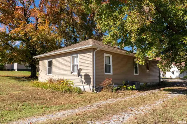 320 Franklin Avenue, Orient, IL 62874