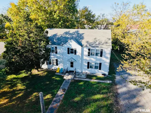 419 E Church Street, Benton, IL 62812