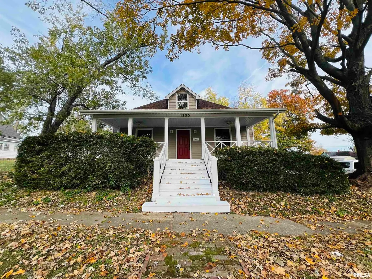 1300 Lincoln Street, Eldorado, IL 62930 - Image #1