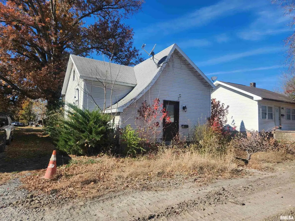 113 N Hickory Street, Du Quoin, IL 62274 - Image #1