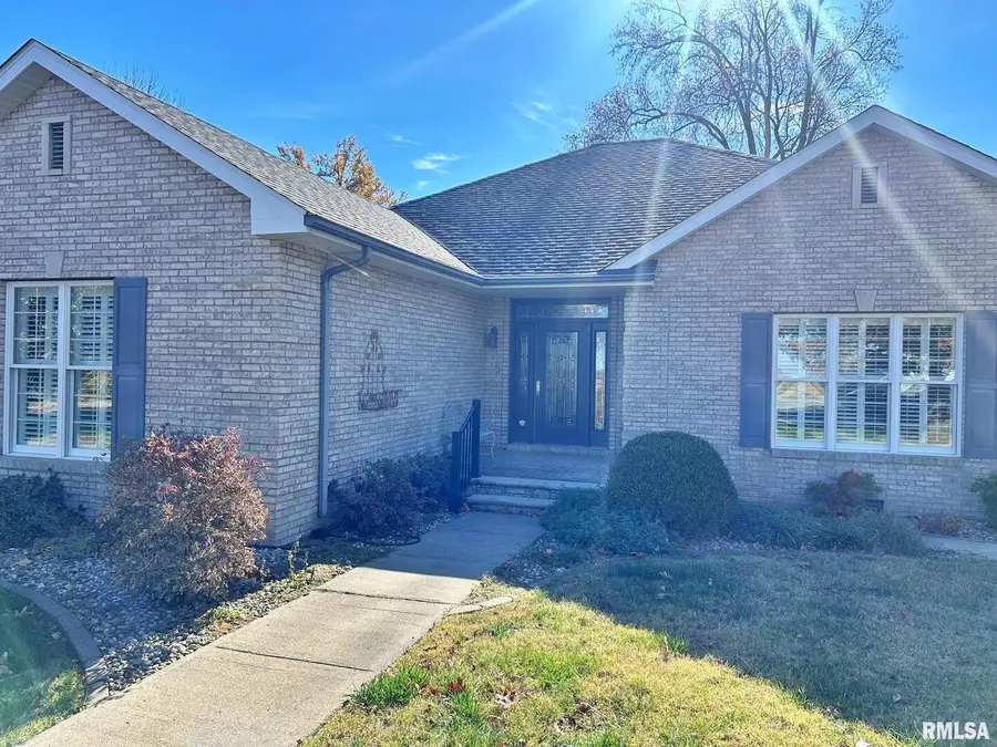 8 Dogwood Place, Harrisburg, IL 62946 - Image #3