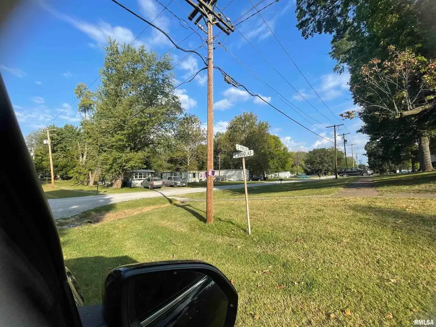 101 Poplar Street, De Soto, IL 62924 - #3