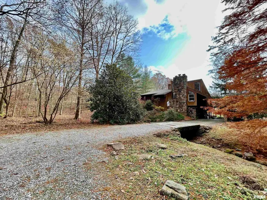 61 Schack Road, Murphysboro, IL 62966 - #2