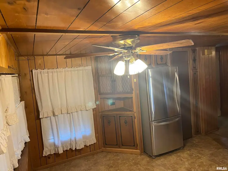 1000 Dover Street, Centralia, IL 62801-0000 - Image #3